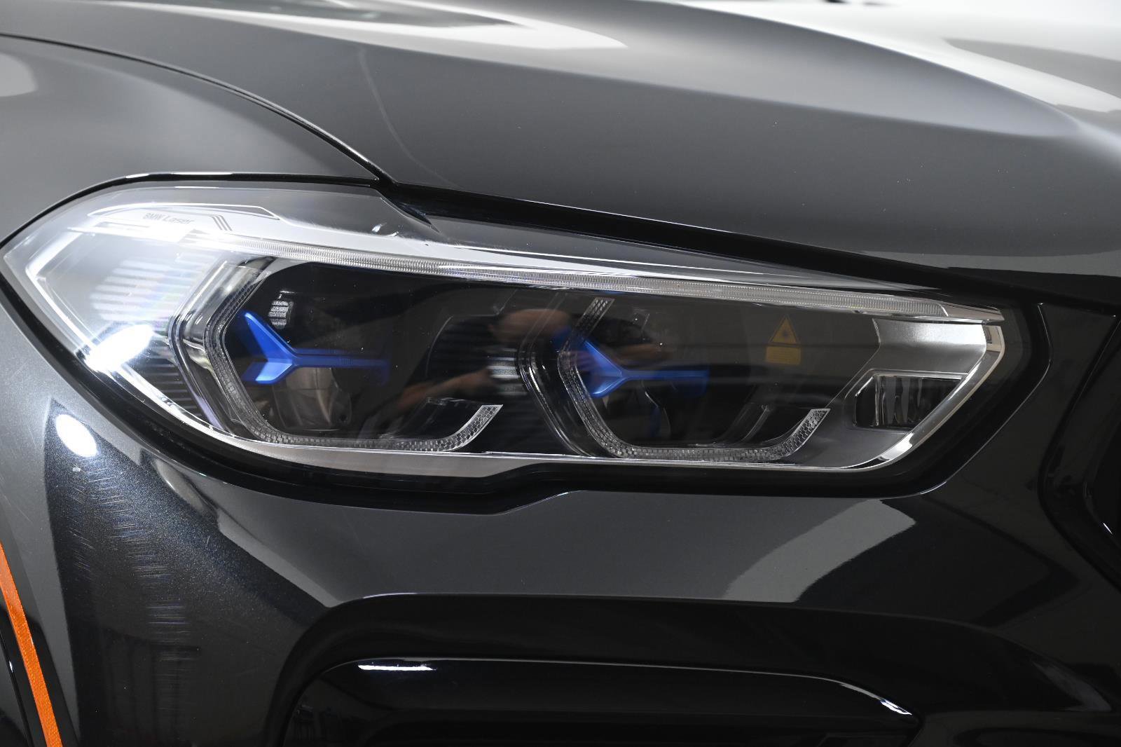 Used 2023 BMW X6 M50i w/ Executive Package image 4