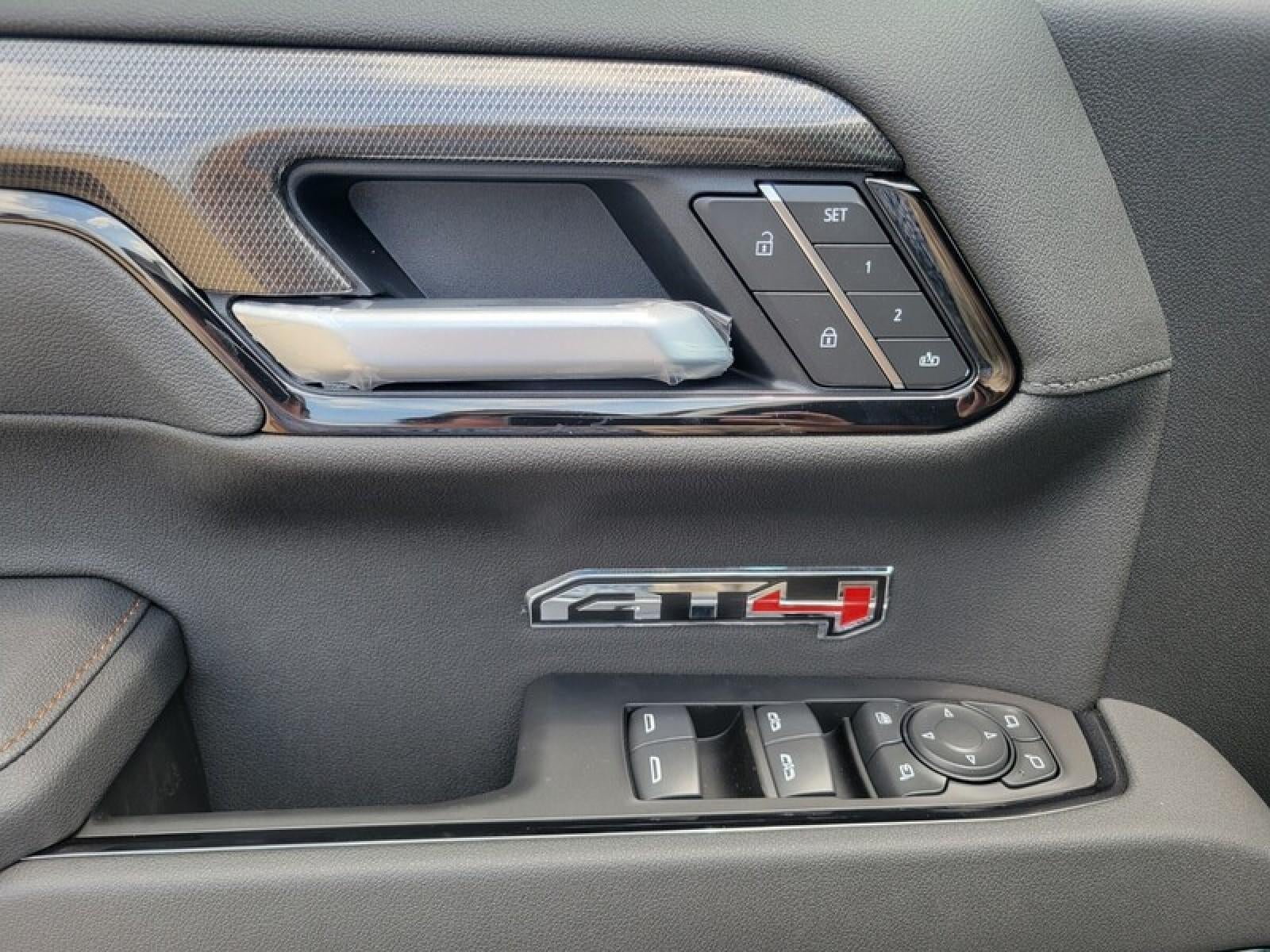 New 2026 GMC Sierra 1500 AT4 w/ AT4 Premium Package AWD/4WD image 13