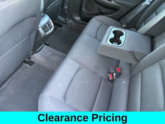 Used 2023 Chevrolet Malibu LT image 31