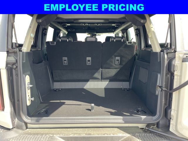 New 2026 Ford Bronco Badlands w/ Sasquatch Package AWD/4WD image 5