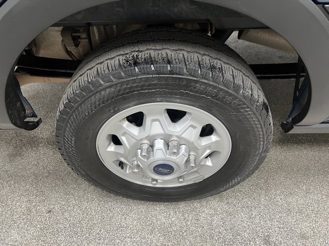 Used 2023 Ford Transit 350 XL image 22