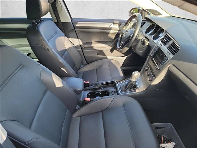 Used 2015 Volkswagen Golf TDI SE FWD image 15