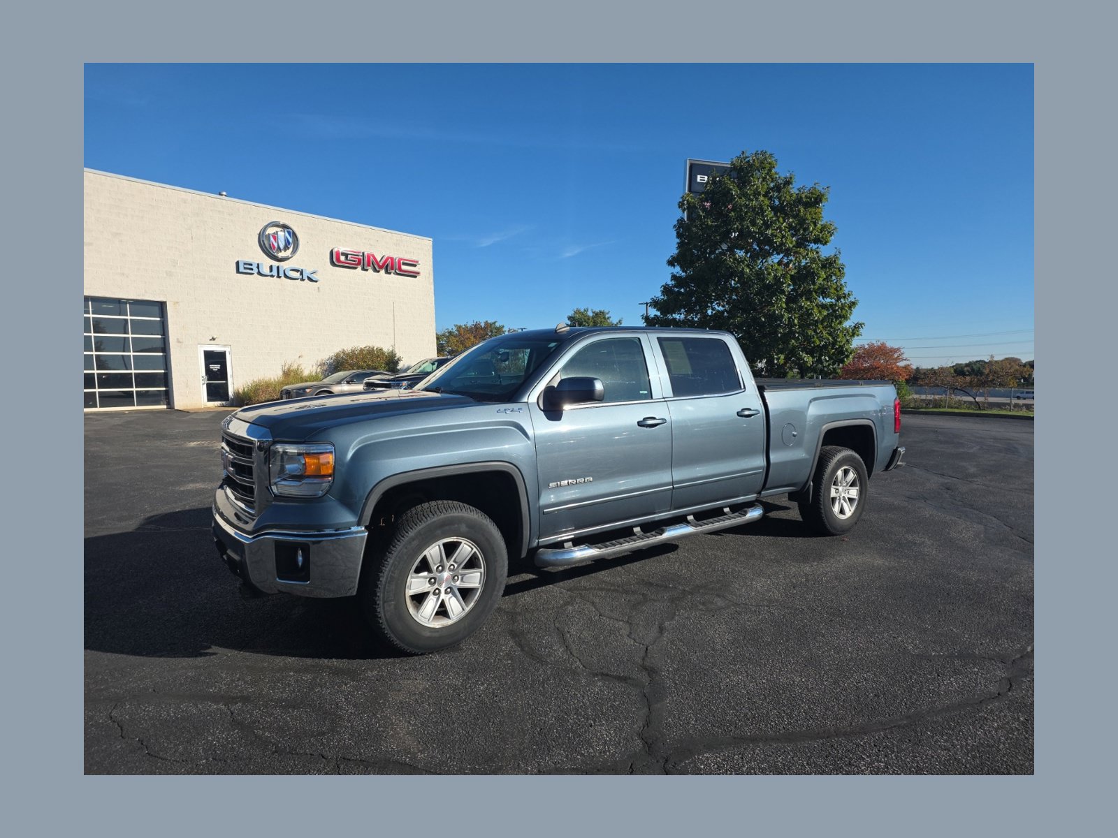 Used 2014 GMC Sierra 1500 SLE w/ SLE Value Package AWD/4WD image 1