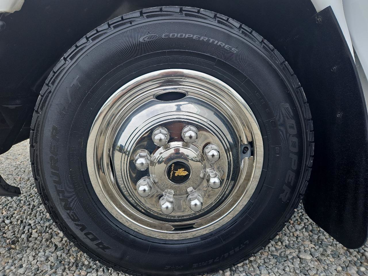 Used 2015 Chevrolet Express 3500 w/ Shuttle Bus Package RWD image 48