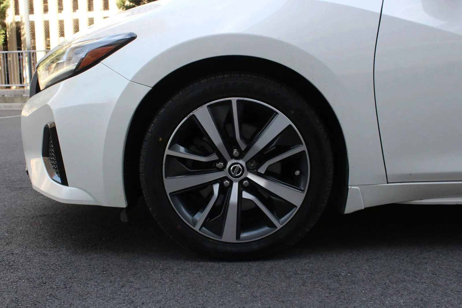 Used 2020 Nissan Maxima 3.5 S w/ Floor Mat Group FWD image 10