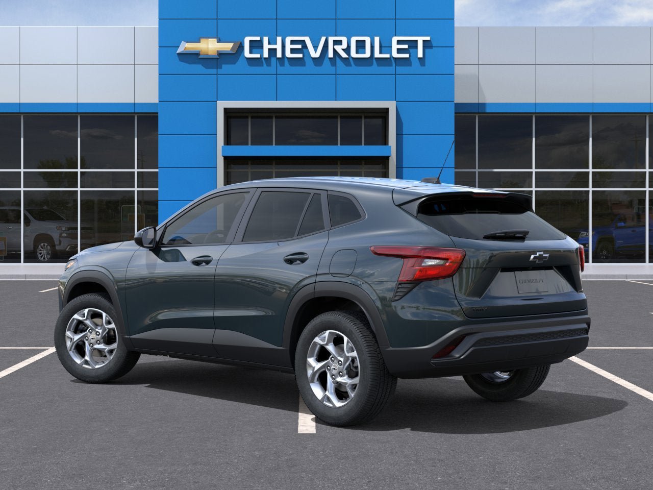 Used 2026 Chevrolet Trax LS w/ LS Convenience Package FWD image 4