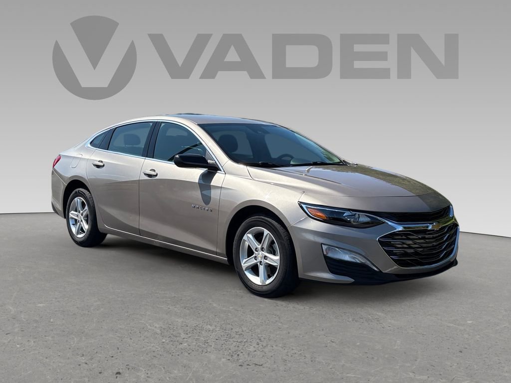 Used 2023 Chevrolet Malibu LT w/ Driver Confidence Package