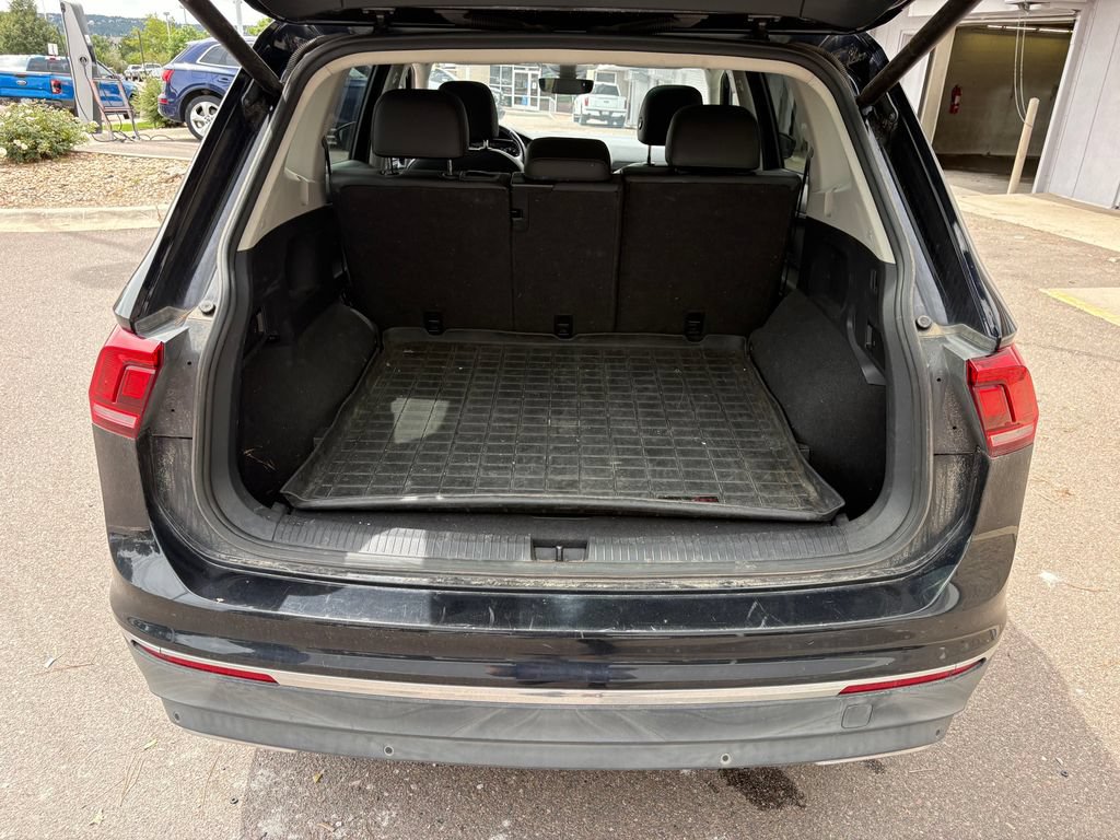 Used 2019 Volkswagen Tiguan SEL Premium AWD/4WD image 28
