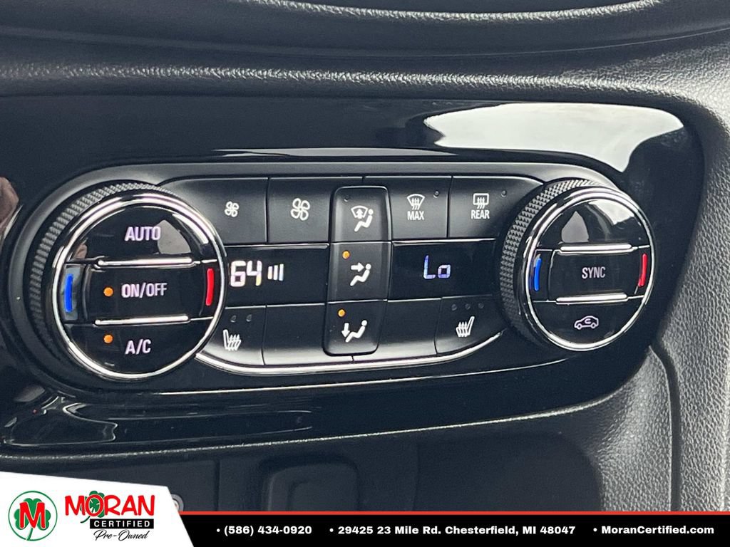 Used 2021 Buick Encore GX Select w/ Sport Touring Package FWD image 22