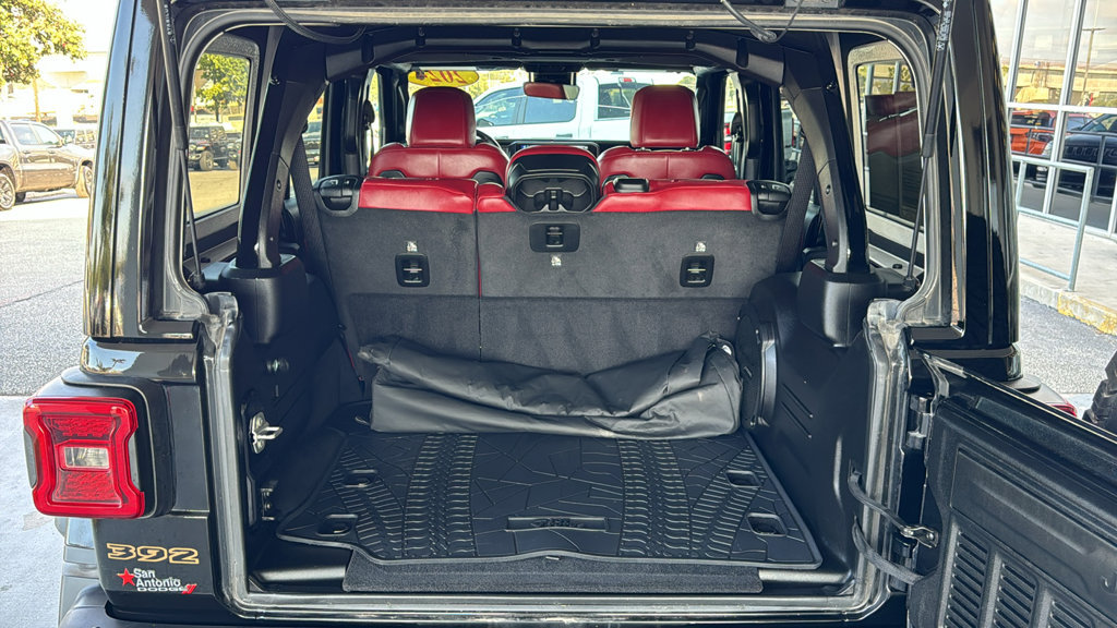 Used 2024 Jeep Wrangler Unlimited Rubicon 392 AWD/4WD image 19