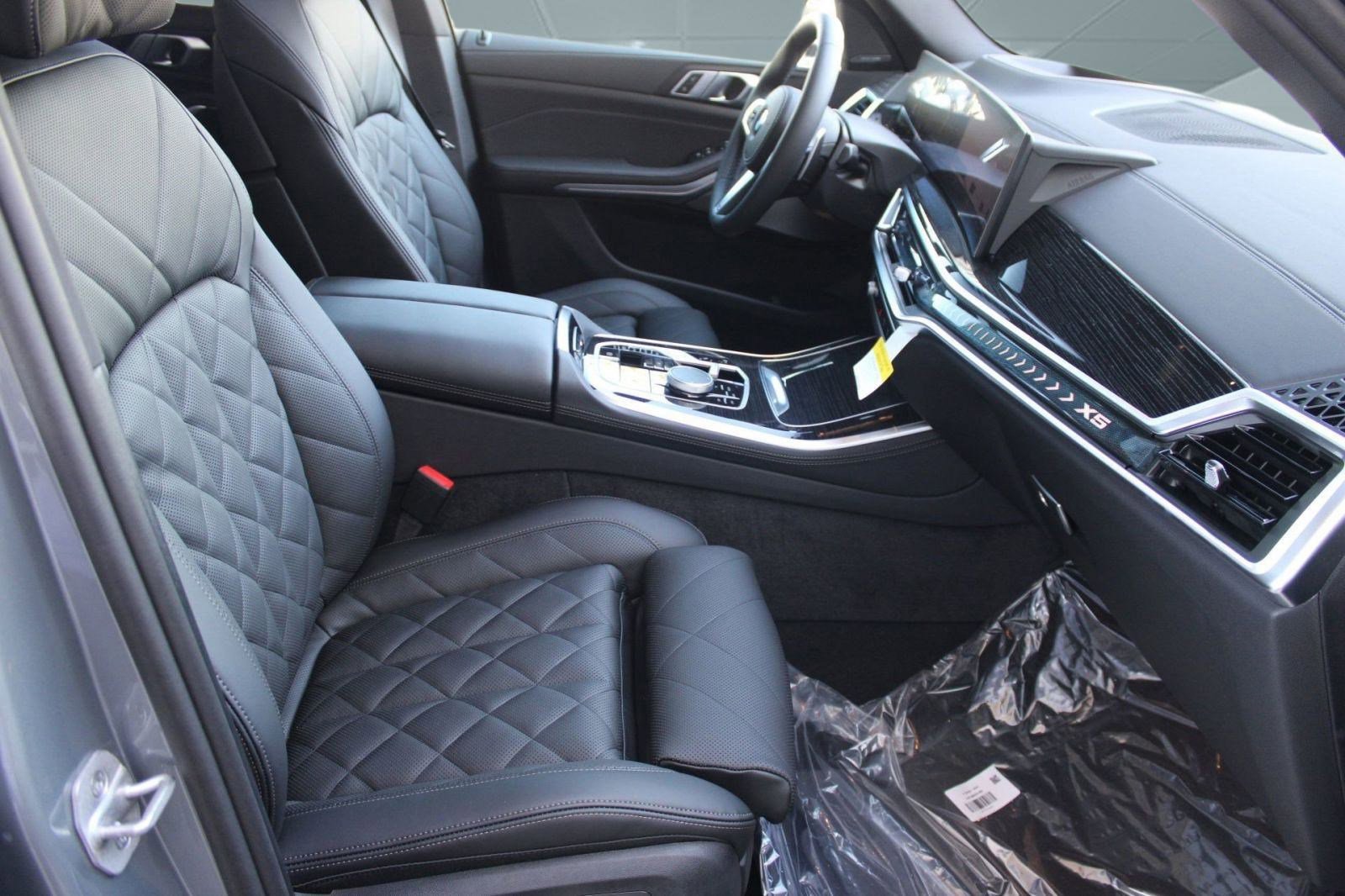 New 2026 BMW X5 xDrive40i w/ M Sport Package image 33