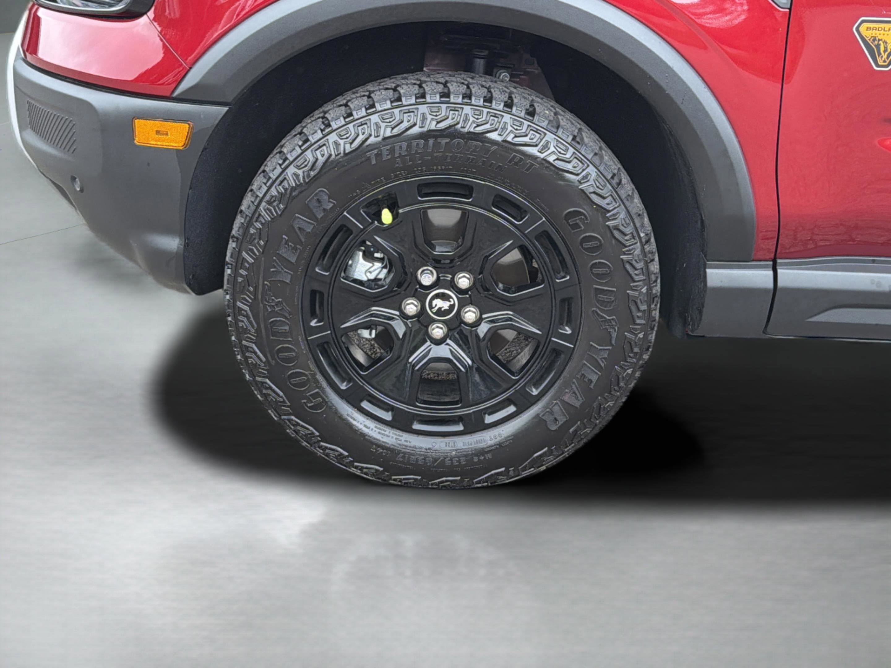 Used 2025 Ford Bronco Sport Badlands w/ Sasquatch Badlands Package image 9