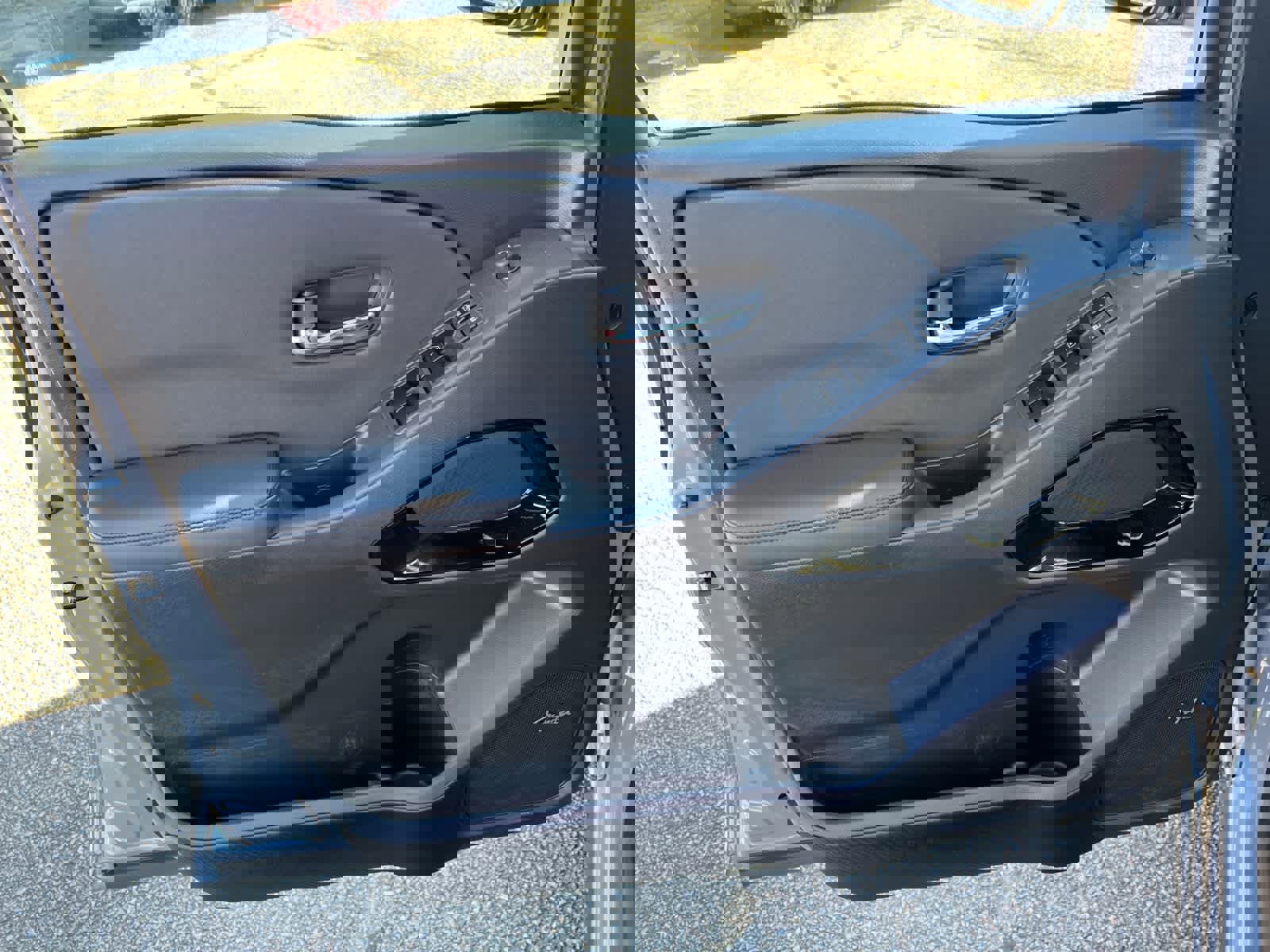 Certified 2022 Nissan Frontier PRO-4X w/ Pro-4X Premium Package image 19