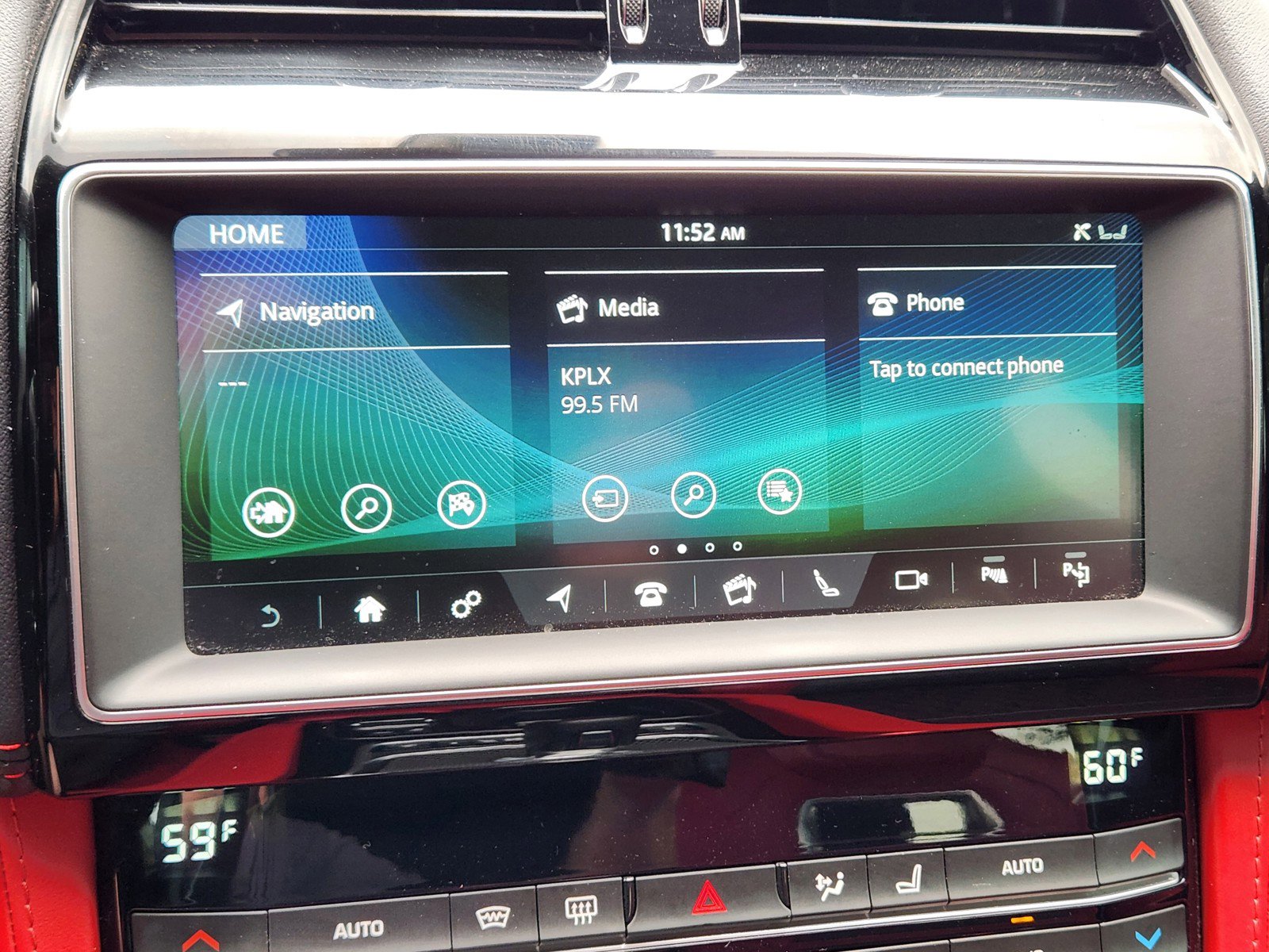 Used 2020 Jaguar F-PACE SVR image 7