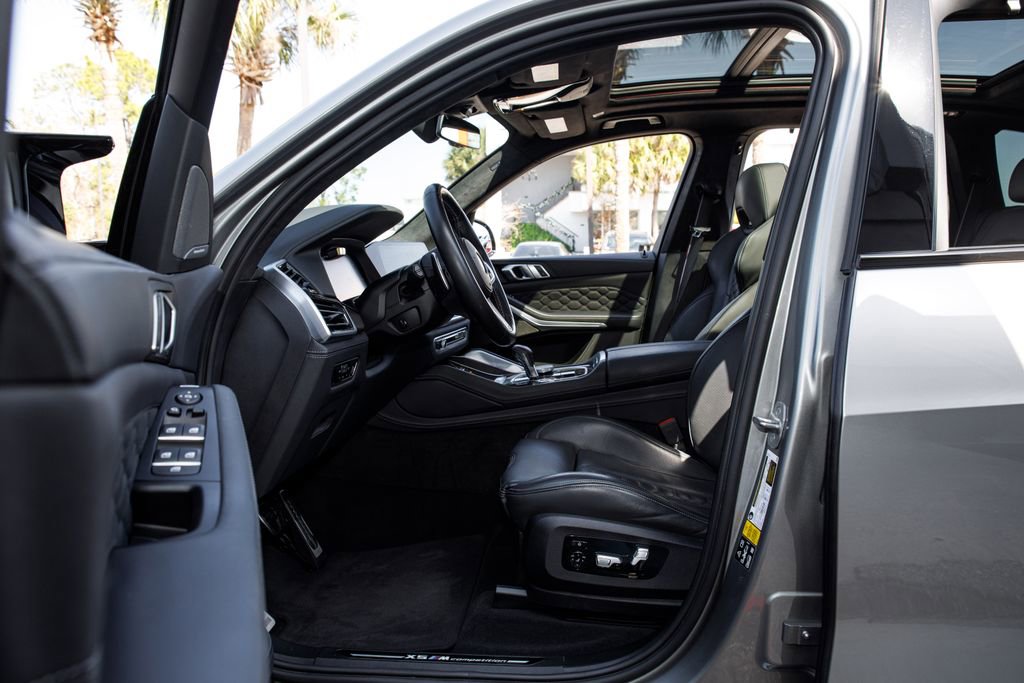 Used 2022 BMW X5 M w/ Competition Package 2 image 23