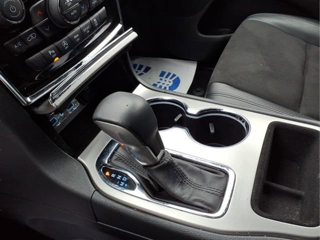 Used 2020 Jeep Grand Cherokee Altitude image 19