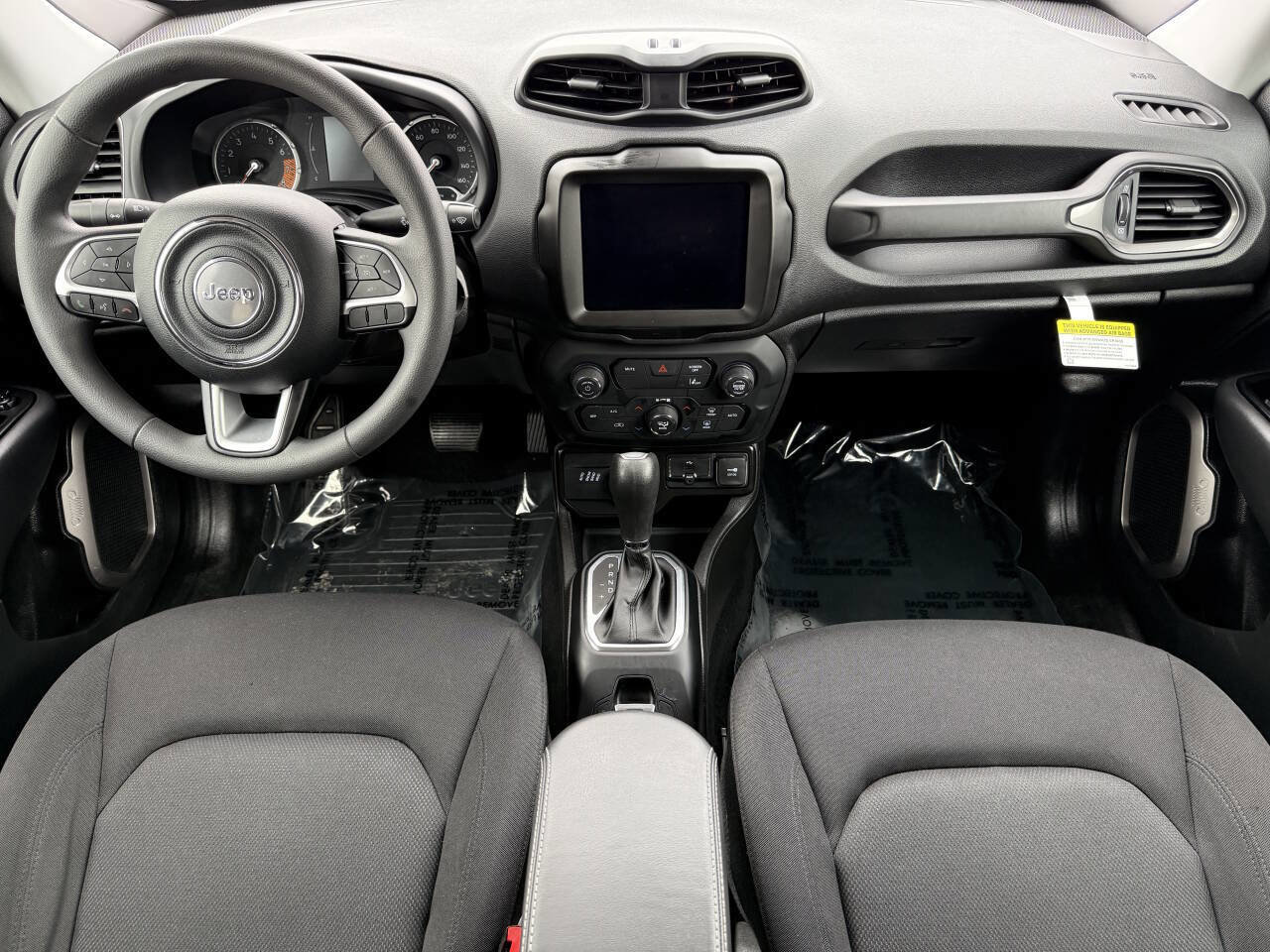 Used 2023 Jeep Renegade Latitude image 13