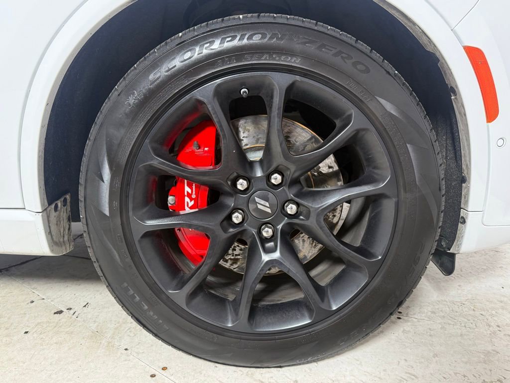 Certified 2023 Dodge Durango R/T w/ Tow 'N Go Package image 9