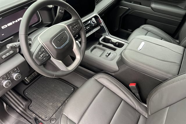 New 2026 GMC Sierra 2500 Denali w/ Denali Reserve Package AWD/4WD image 9