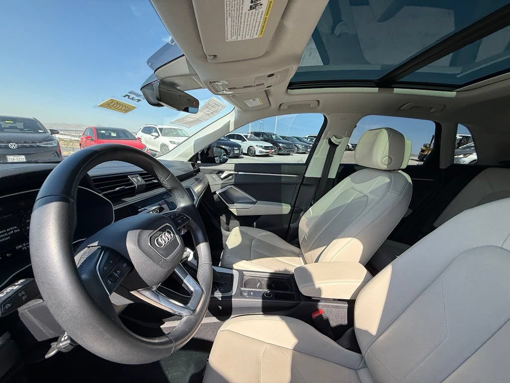 Used 2022 Audi Q3 2.0T Premium Plus AWD/4WD image 15