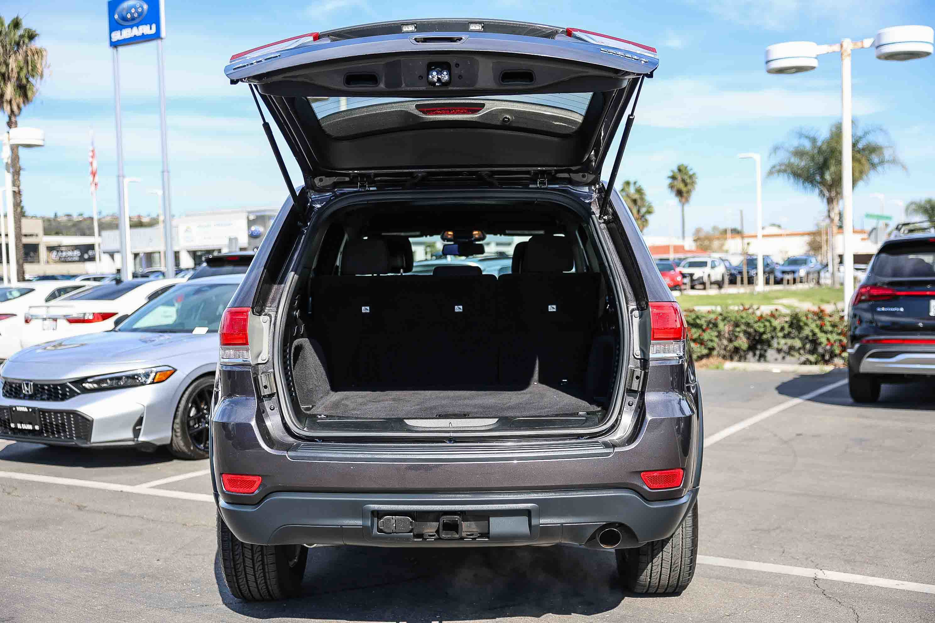 Used 2015 Jeep Grand Cherokee Laredo w/ Quick Order Package 23E image 24