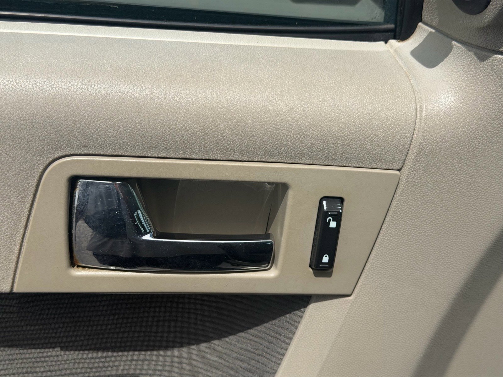 Used 2011 MAZDA Tribute i Sport AWD/4WD image 17