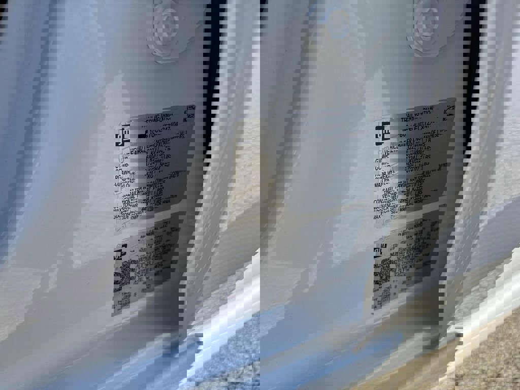 New 2026 GMC Sierra 1500 AT4 w/ AT4 Premium Package AWD/4WD image 37