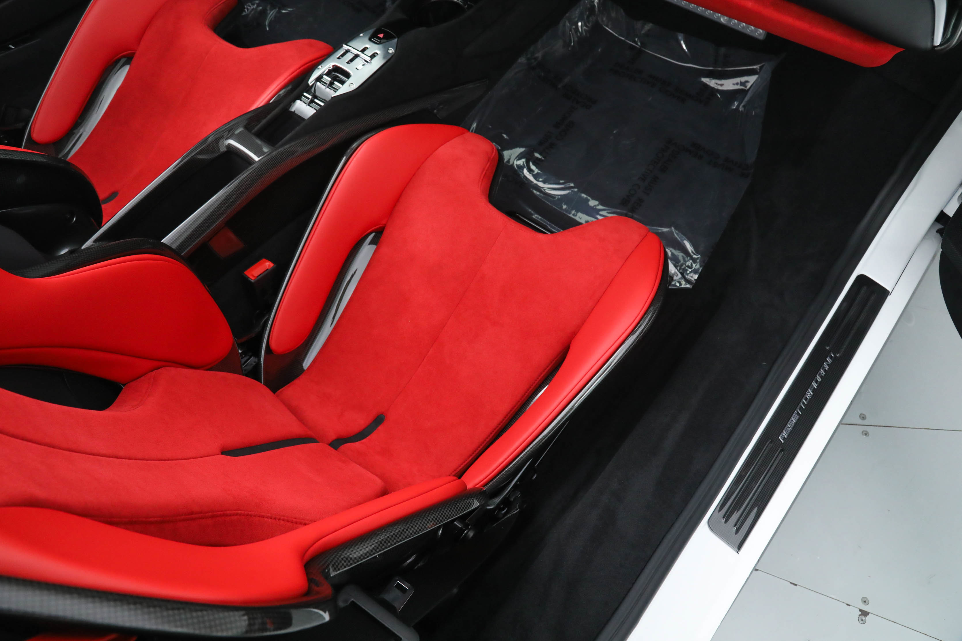 Certified 2025 Ferrari SF90 Spider AWD/4WD image 24