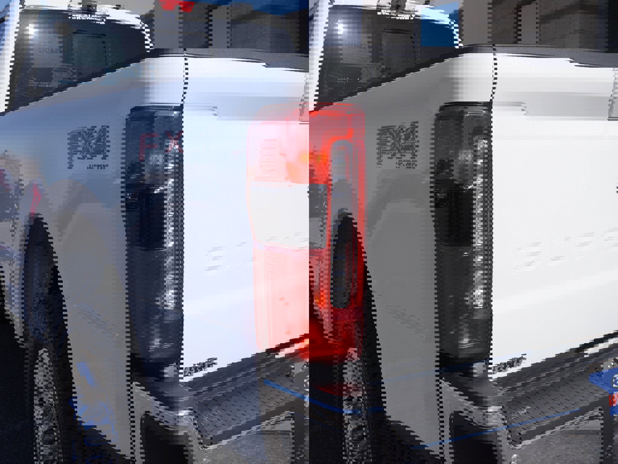 New 2026 Ford F350 Lariat w/ Lariat Ultimate Package image 17