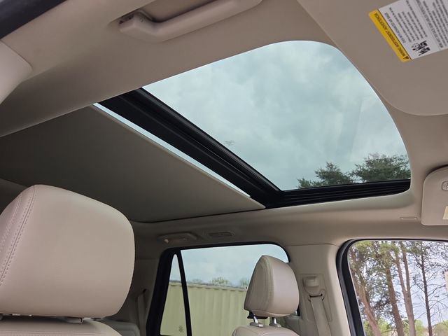 Used 2024 Ford Expedition Limited AWD/4WD image 21