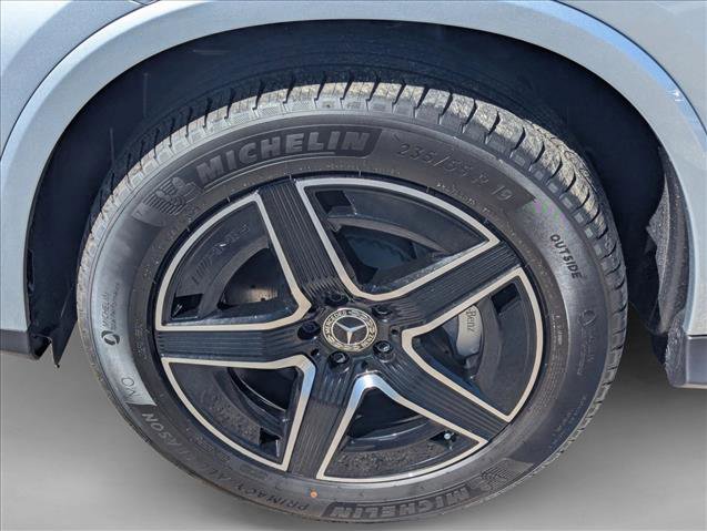New 2026 Mercedes-Benz GLC 300 image 9