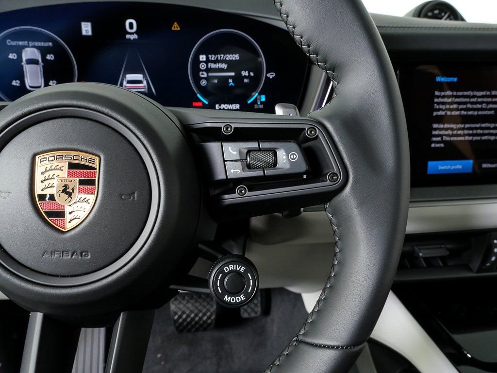 New 2026 Porsche Cayenne E-Hybrid image 11