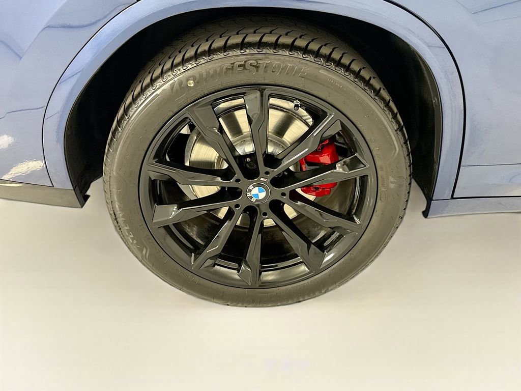 Certified 2023 BMW X4 M40i w/ Premium Package image 32