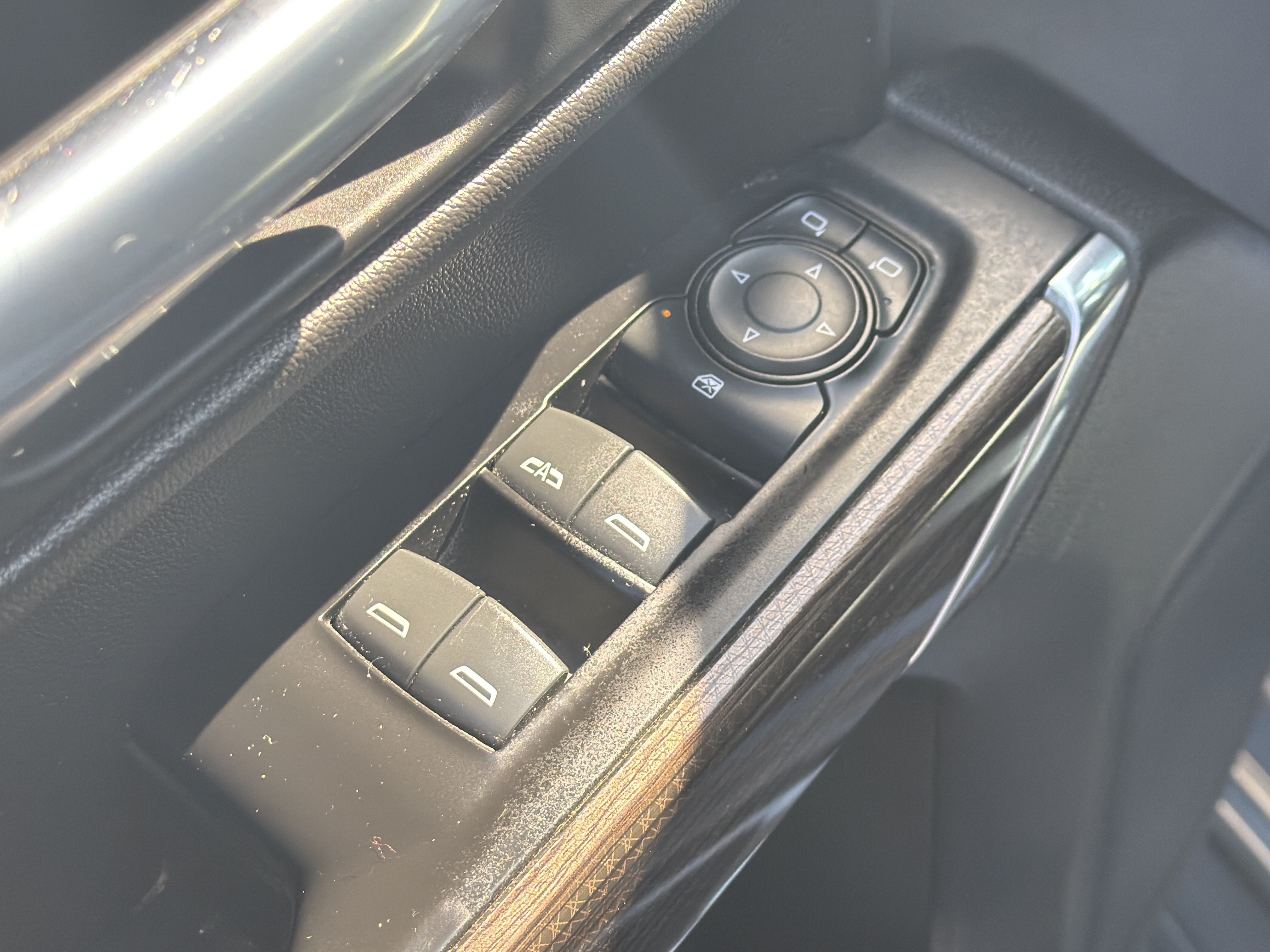 Used 2019 Chevrolet Silverado 1500 LT w/ All-Star Edition AWD/4WD image 19