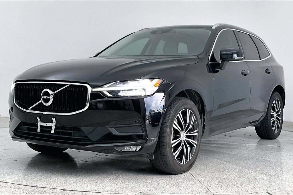 Used 2021 Volvo XC60 T5 Momentum w/ Protection Package Premier AWD/4WD image 10