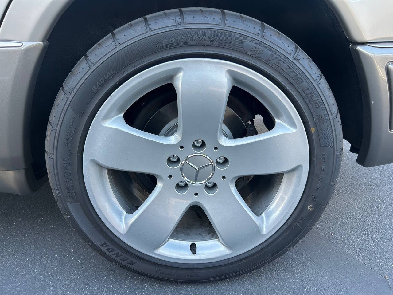 Used 1994 Mercedes-Benz E 320 Sedan image 16