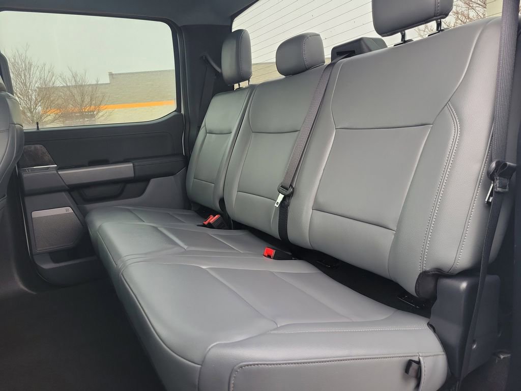 Used 2025 Ford F150 Lightning Flash image 11