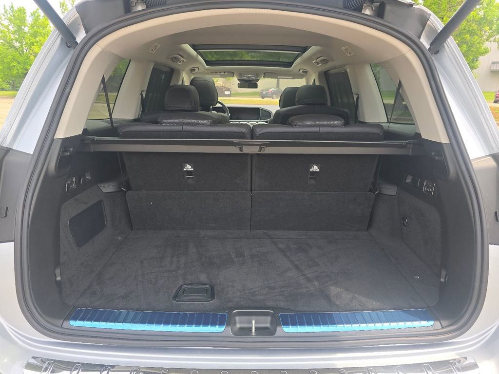 New 2026 Mercedes-Benz GLS 450 4MATIC image 18