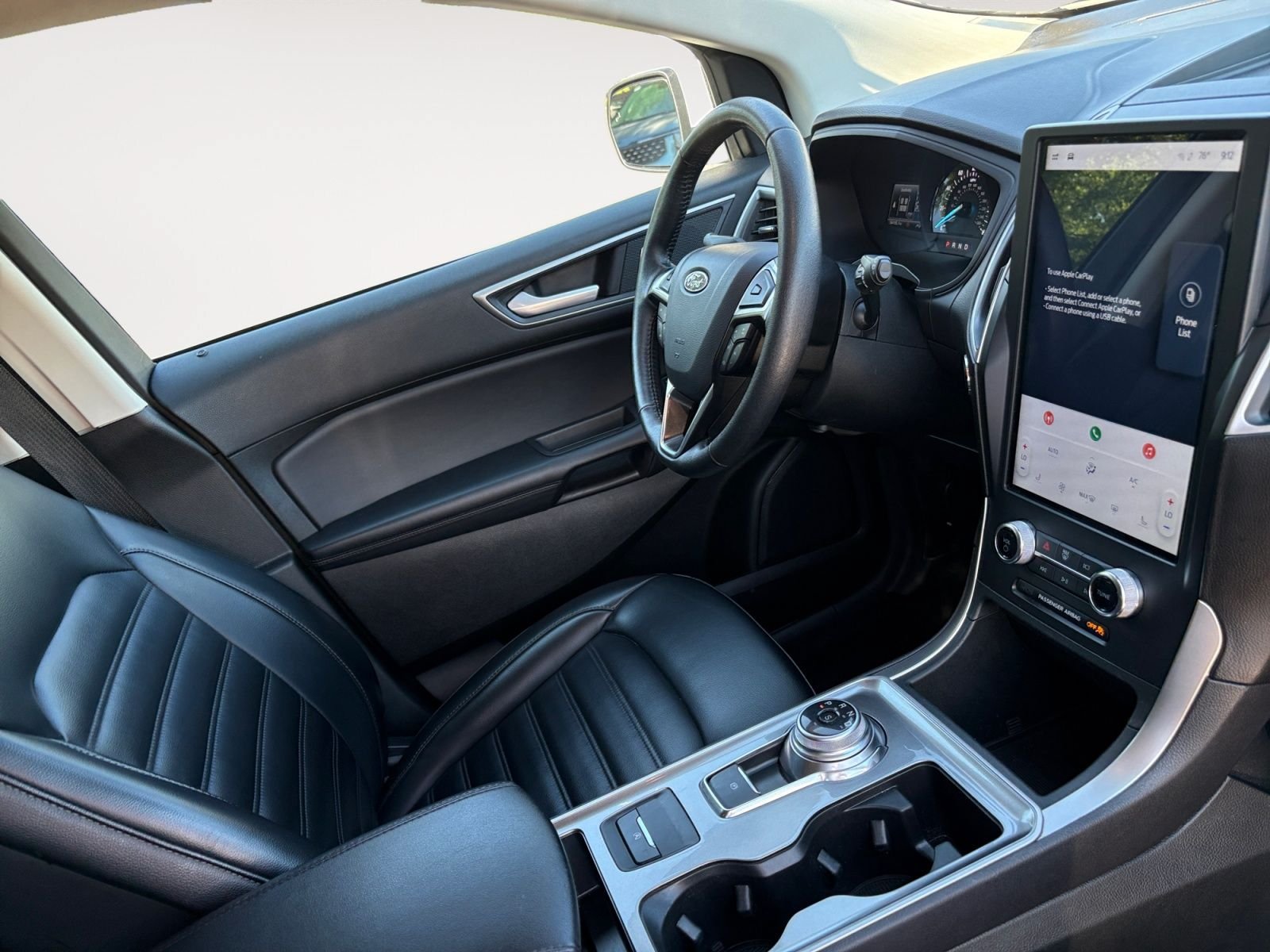 Used 2024 Ford Edge SEL AWD/4WD image 15
