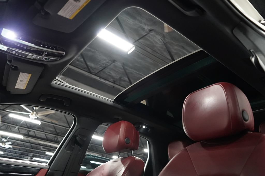 Used 2019 Porsche Cayenne E-Hybrid AWD/4WD image 16