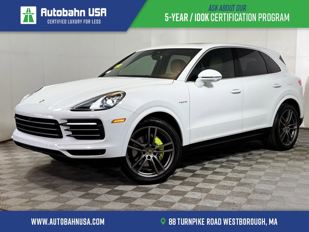 Used 2022 Porsche Cayenne E-Hybrid w/ Premium Package