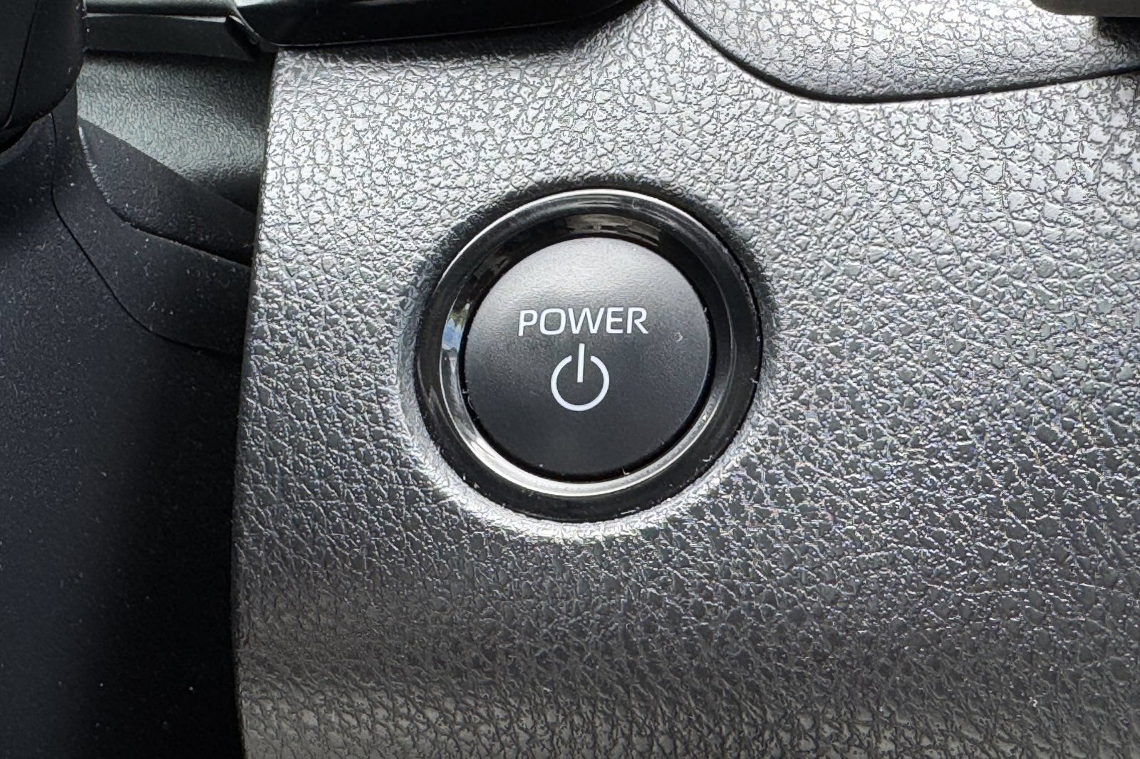 Used 2025 Toyota Camry LE FWD image 23