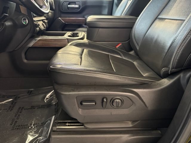 Certified 2021 Chevrolet Silverado 3500 High Country w/ Z71 Off-Road Package AWD/4WD image 5