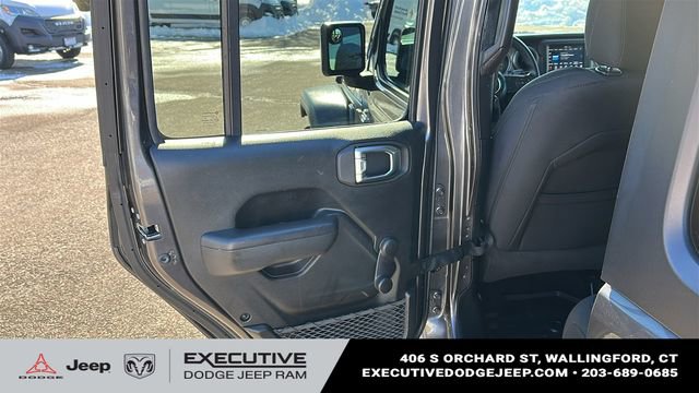 Used 2022 Jeep Wrangler Unlimited Willys image 19