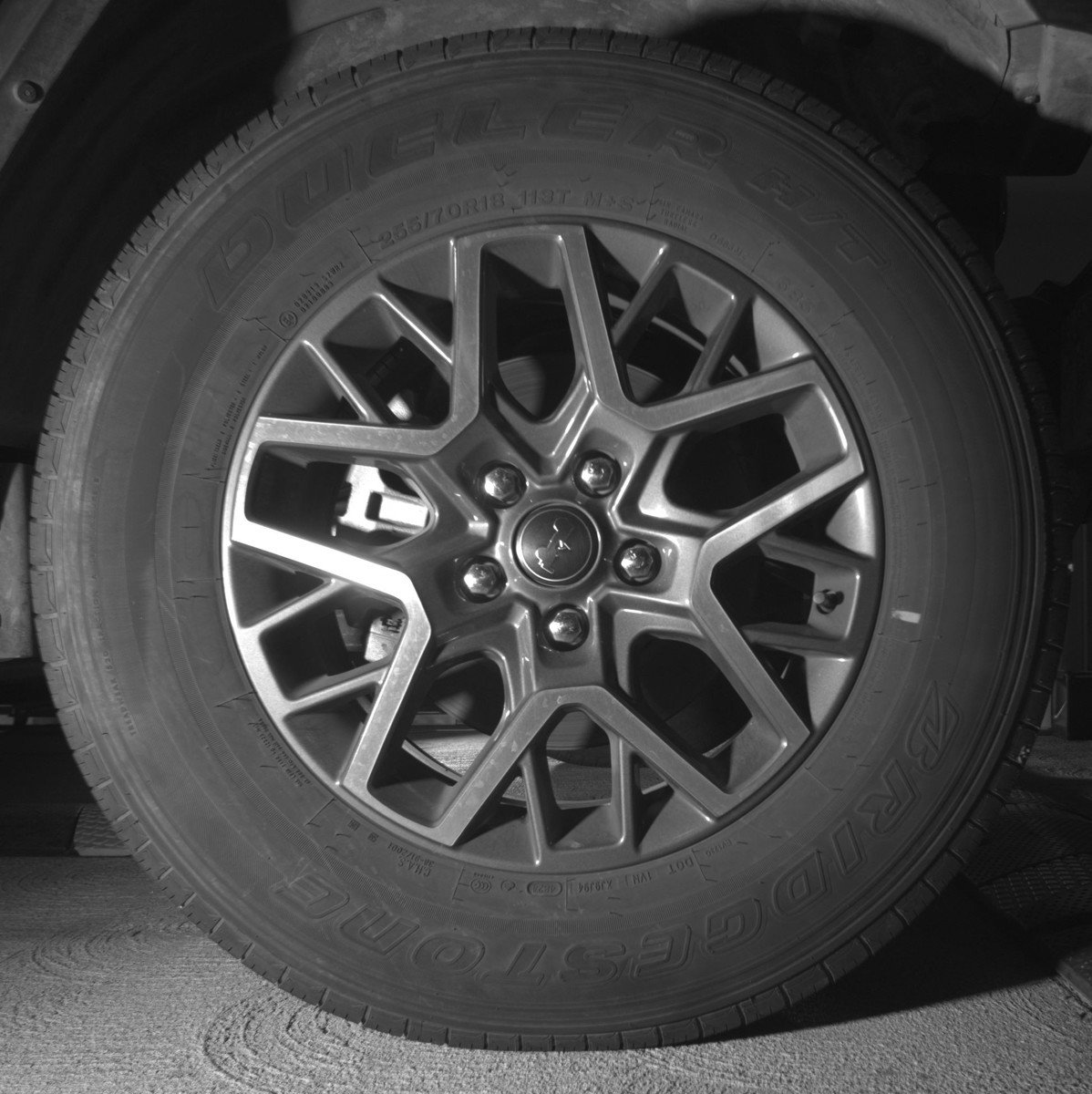Used 2025 Jeep Wrangler Sahara image 13