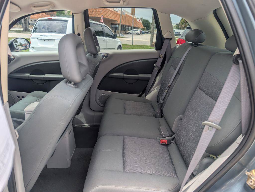 Used 2006 Chrysler PT Cruiser Touring FWD image 10