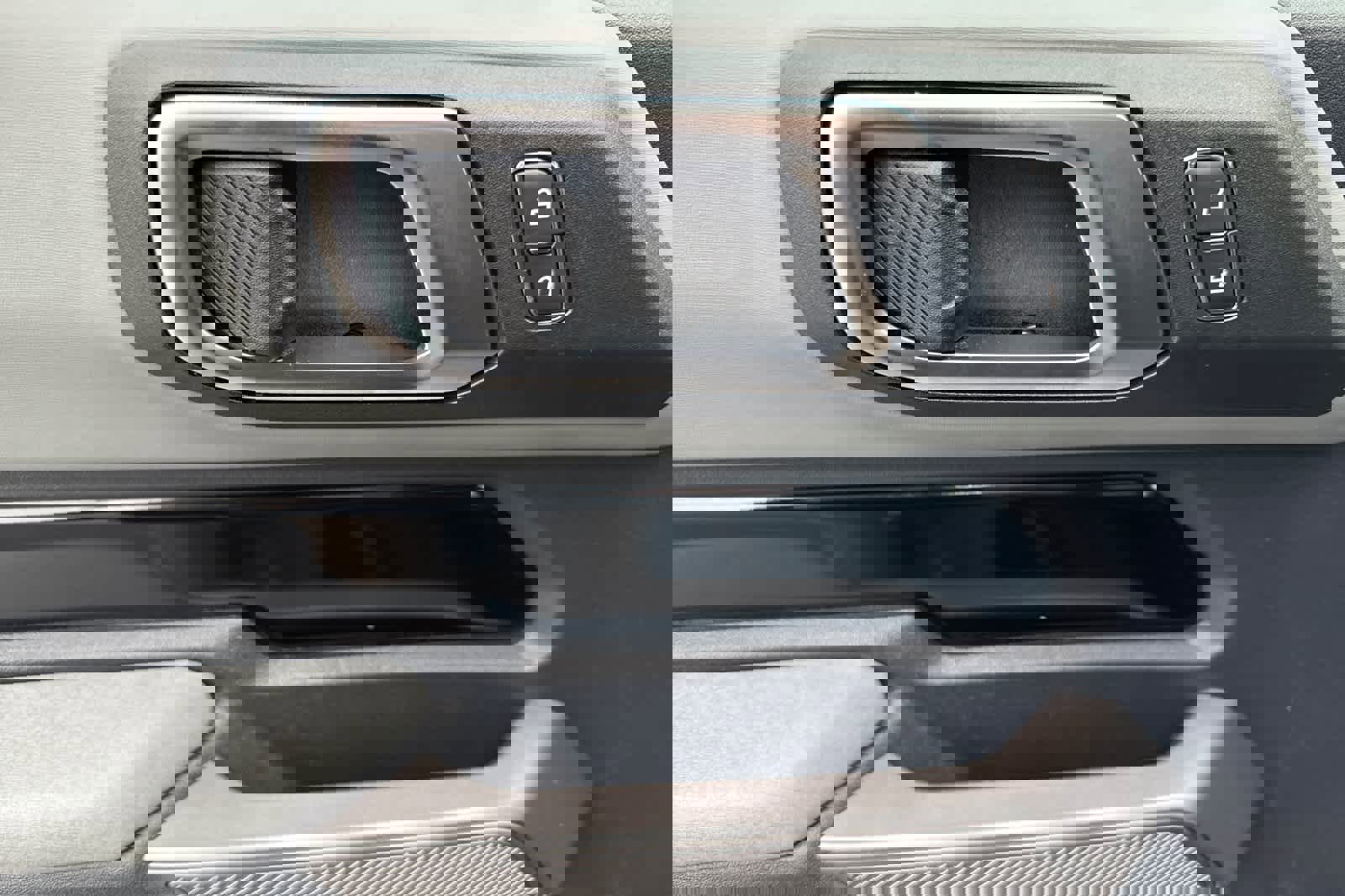 Used 2023 Ford Bronco Badlands image 11