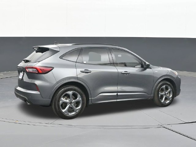 Used 2024 Ford Escape ST-Line w/ Tech Pack #1 FWD image 15