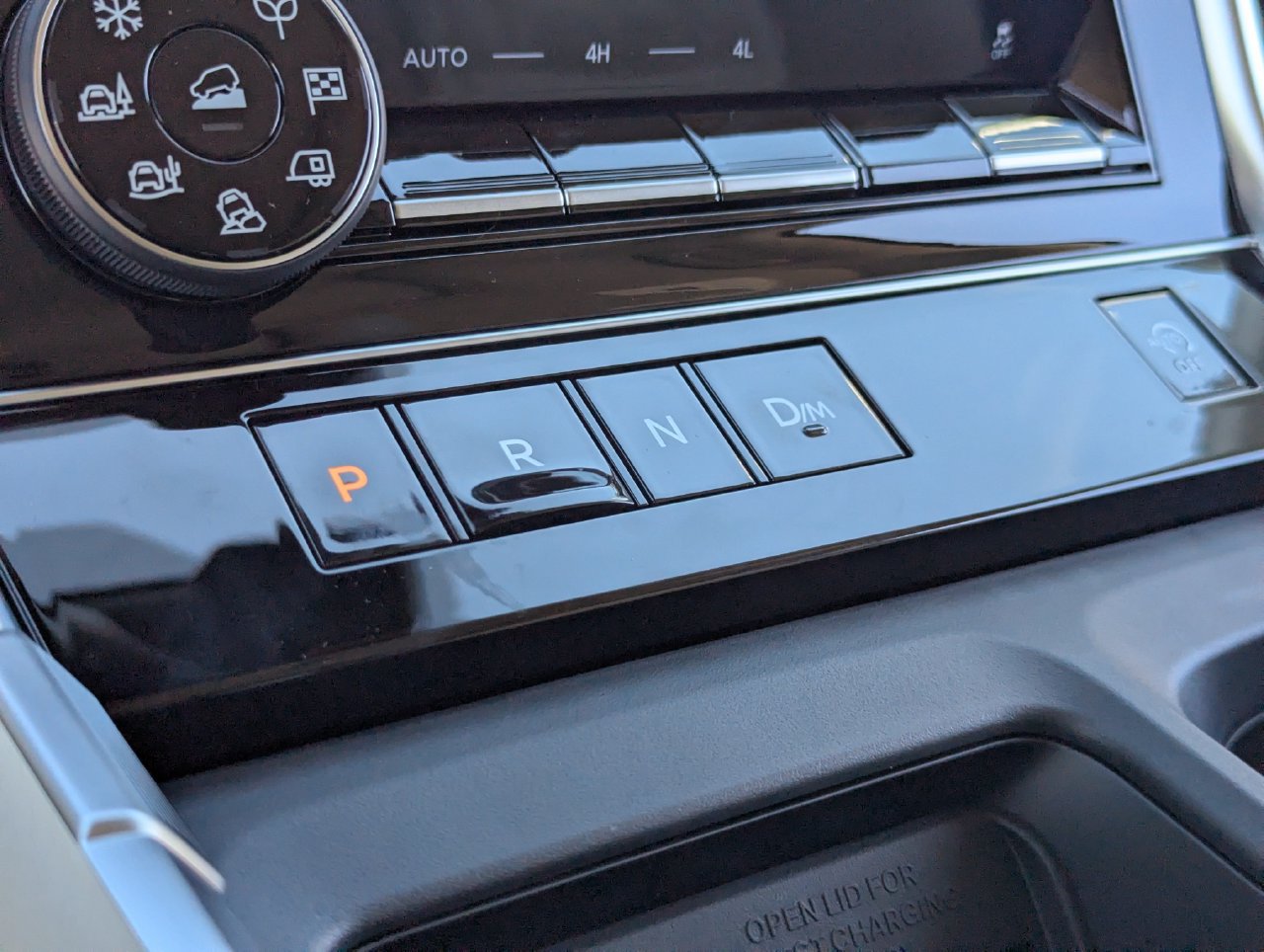New 2027 Nissan Armada Platinum AWD/4WD image 21