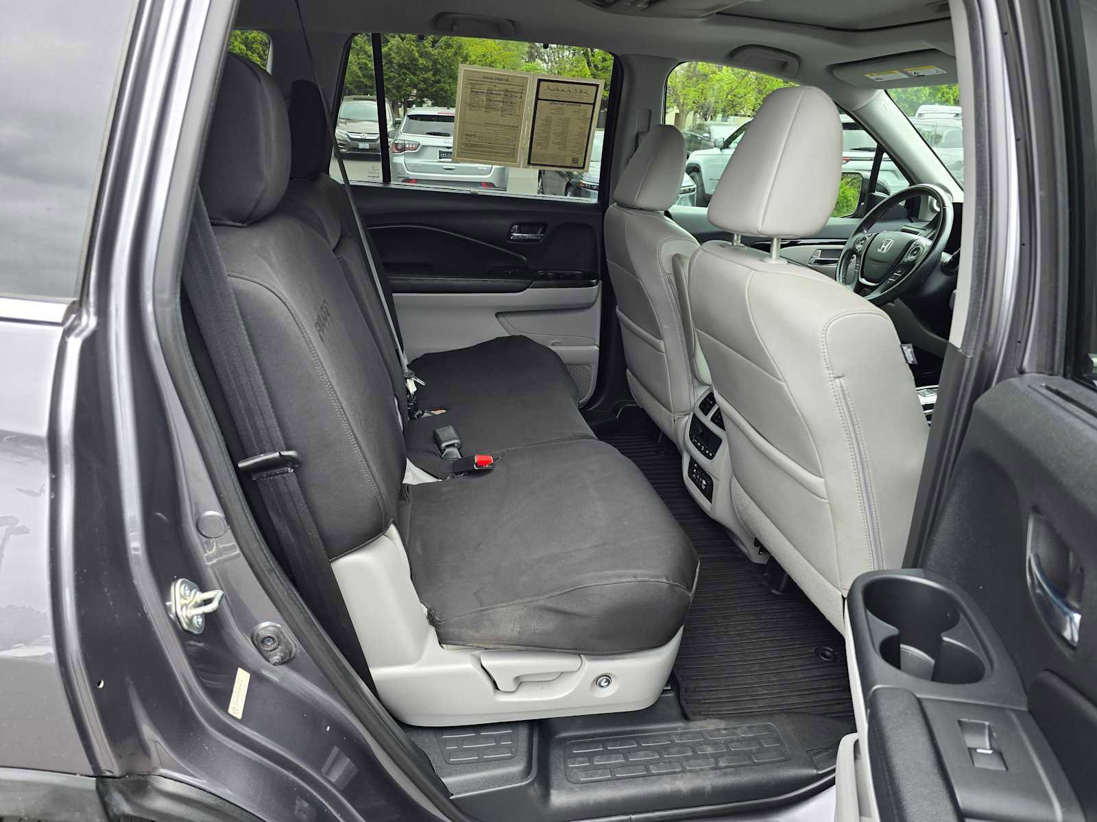 Used 2016 Honda Pilot Touring image 12